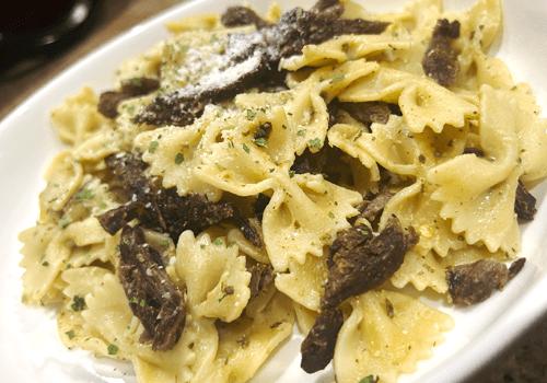 Steak bites Farfalle